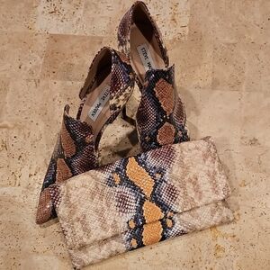 Steve Madden Snakeskin Clutch - Cream and Gold